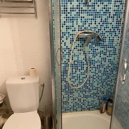 T 2 Cosy Bord De Apartamento
